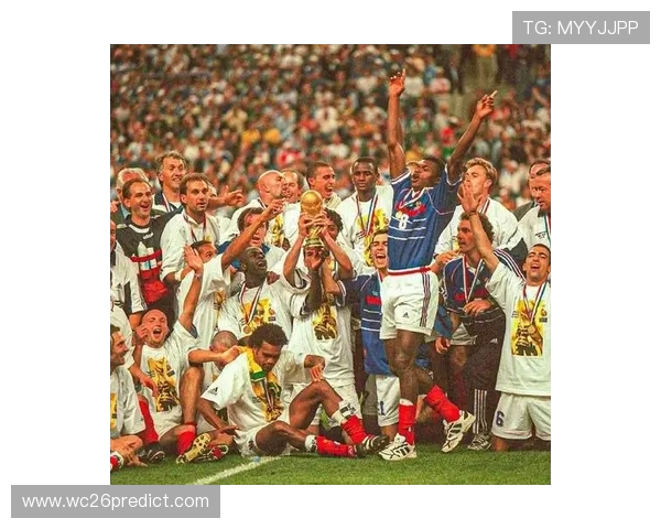 1998世界杯冠军:法国队夺冠背后的团队合作与教练策略解析